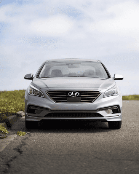 Hyundai Debuts the Ioniq Hybrid