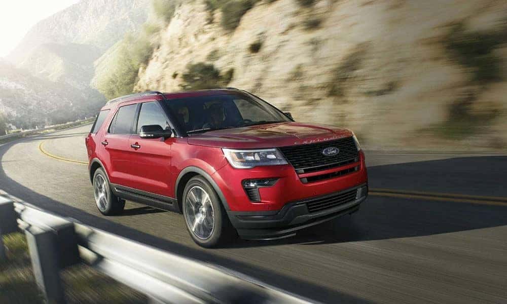 2018 Ford Explorer Sport Corner Turn