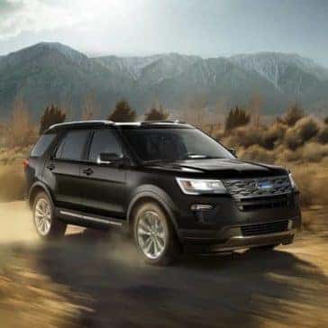 2018 Ford Explorer XLT Mountain Background