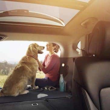2018 Hyundai Tucson fold-down rear seatback